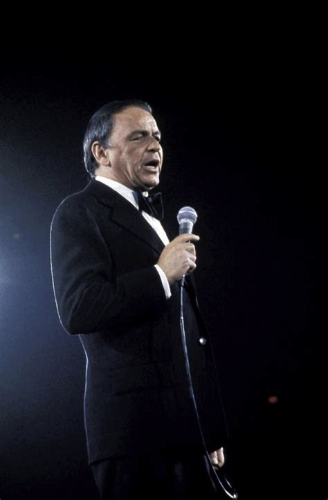 Frank Sinatra Singing Photo Print 8 X 10