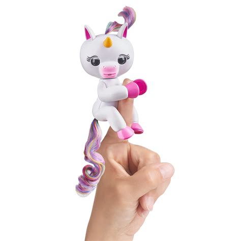 Fingerlings Interactive Baby Unicorn Gigi White With Rainbow Mane