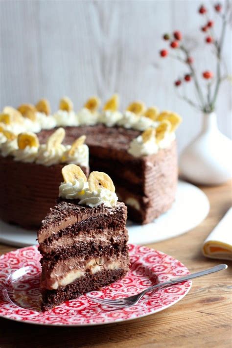 Sämtliche zutaten in einer schüssel mit einem kochlöffel vermengen. Die besten 25+ Schoko bananen torte Ideen auf Pinterest ...