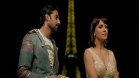 Lara Dutta & Abhishek Hot Smooch Kiss - HD Photos | Bollywood ...
