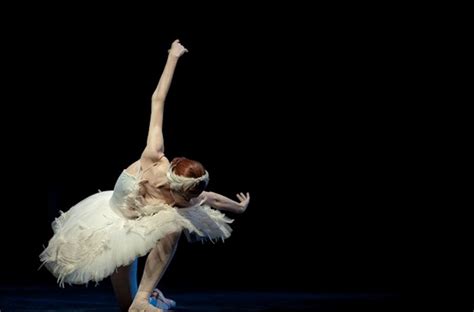 Ulyana Lopatkina The Dying Swan © Nikolay Krusser Ballet The
