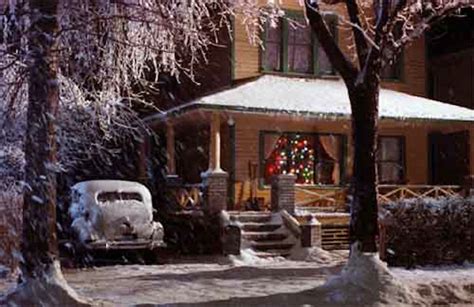 Can You Guess These 7 Famous Christmas Movie Homes Lcg