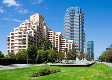 What Attracts Homebuyers to Live in Century City, California?