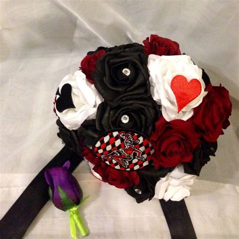 Harley Quinn Bridal Bouquet And Joker Boutonniere Set Etsy Unique