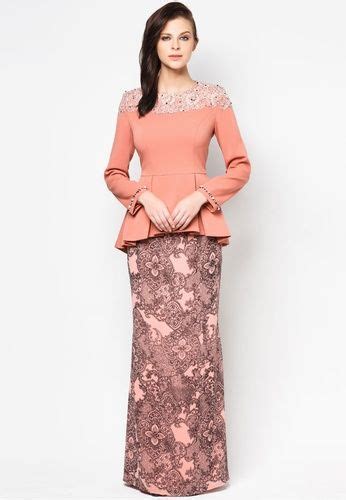 Nurita harith is recognized as one of the best wedding dress designers in malaysia and there is no question why. Chatalina Baju Kurung by Jovian Mandagie #zalora | Kebaya ...