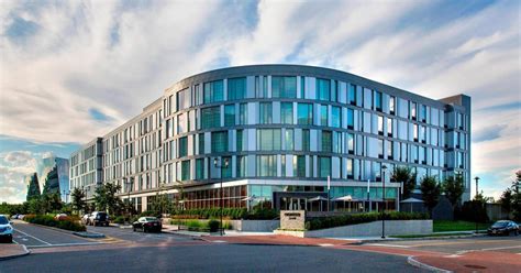 Courtyard By Marriott Philadelphia South At The Navy Yard From ₹ 17120