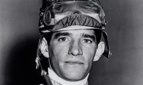 Daily Racing Form Manny Ycaza Barrier Breaking Jockey Dies At 80