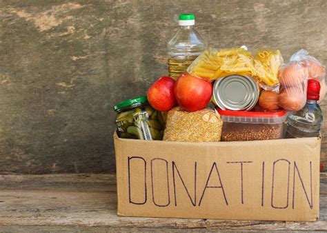Help Provide Food To Those In Need This Christmas