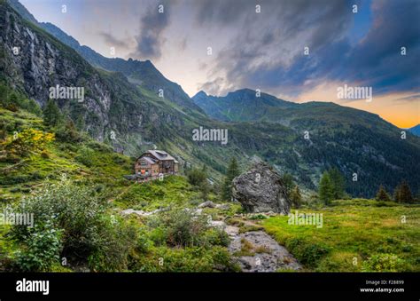 Gollinghütte Mountain Hut Rohrmoos Untertal Schladming Tauern Styria