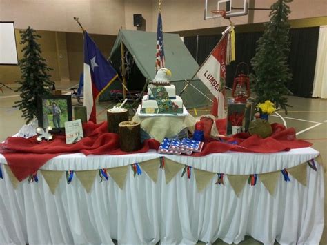 To earn the higher ranks in scouting, a young man has to spend a great deal of time and effort. Eagle Scout court of honor cake, decorations | Eagle scout ...