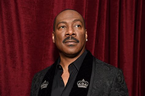 After Bill Cosby Joke On Snl Eddie Murphy Fans And Fellow Comics Defend His Comments