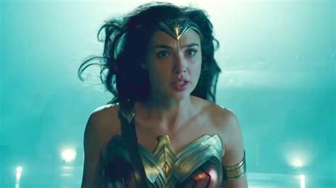 Trailer Du Film Wonder Woman Wonder Woman Bande Annonce 2 Vo Allociné