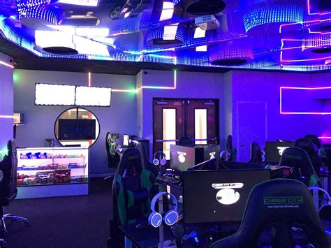 For the larger lan parties, early preparation is a must. Things To Do In Los Angeles: Cyber City Lan Center Opened In Little Tokyo