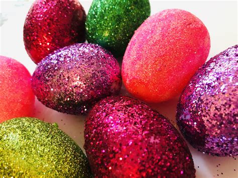 Diy Plastic Glitter Eggs Glitter On A Dime