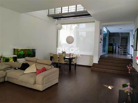 El usuario hubiera manifestado su interés por realizar la valoración de un inmueble, ofertar su venta/alquiler, recibir información sobre un inmueble para su compra o alquiler, y/o en las zonas cercanas o adyacentes a estas. Casa en venta en Caldes de Montbui en Caldes de Montbui ...