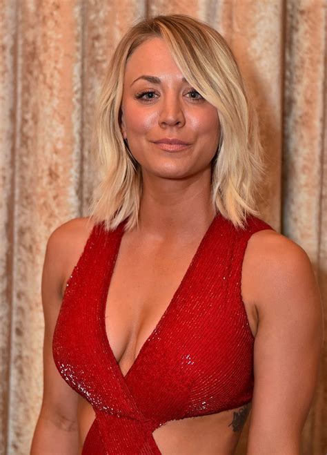 Kaley Cuoco Showing Huge Cleavage And Sexy Abs Porn Pictures Xxx