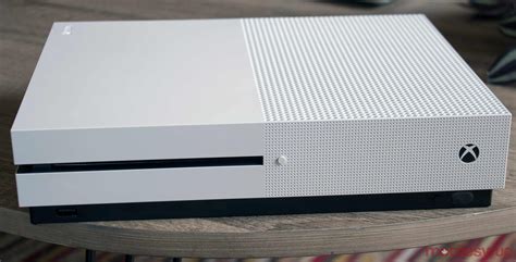 Get An Xbox One S 500gb Bundle With Kinect Halo 5 Forza 6 And More For 329