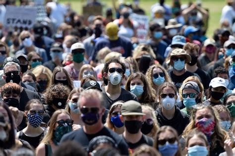 Californians Required To Wear Masks In Most Public Settings Newsom