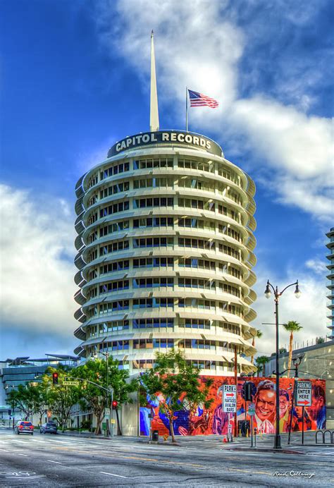 Los Angeles Ca Capital Records Building Hollywood Landmark Building Los