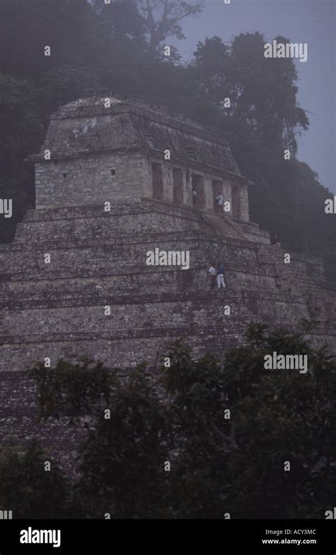 Palenque Pyramide Inscriptions Hi Res Stock Photography And Images Alamy