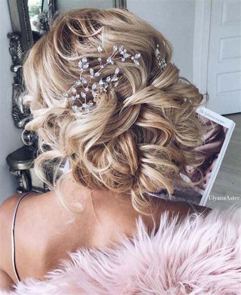If you are looking for interesting homecoming hair ideas check out this prom updo. 20 Exquisite Prom Updos for Long Hair
