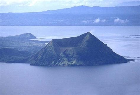 Amazing drone footage of taal volcano from phivolcs, a day after an eruption coconuts15:43not coronavirus geology drones. Taal Volcano showing signs of activity? | Philstar.com