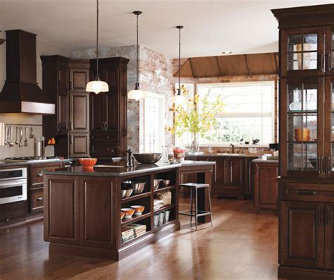 To start, i'll give you a brief overview of the cabinets. Dark Cherry Kitchen Cabinets - Diamond Cabinetry