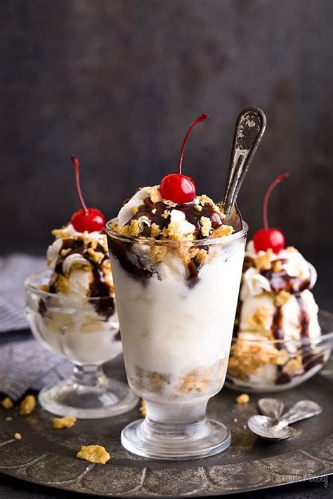 Fried Ice Cream Sundaes Chocolate Moosey Sundae Recipes Fried Ice