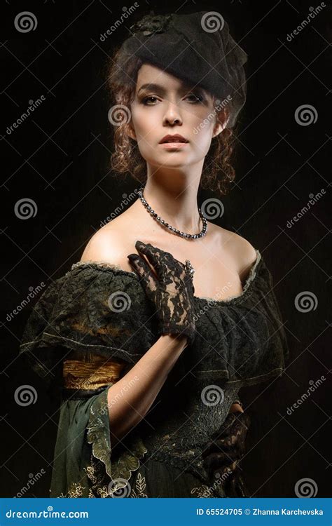 Retro Portrait Of A Noblewoman Stock Image Image Of Europeans