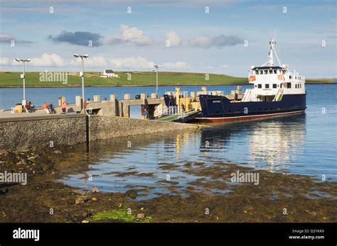 Shapinsay Orkney Ferry Hi Res Stock Photography And Images Alamy