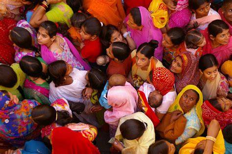 Religion Census Hindus Comprise 798 Of Indias Population