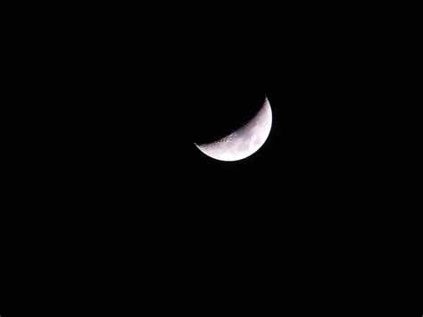 3840x2560 Crater Luna Moon Nature Night Sky 4k Wallpaper