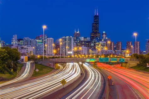 Driving In Chicago What You Need To Know