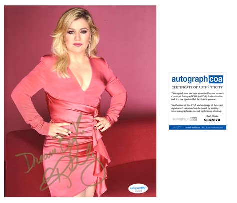 kelly clarkson sexy signed autograph 8x10 photo acoa outlaw hobbies authentic autographs