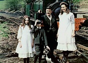 The Railway Children Return release date, cast, trailer plot | What to ...