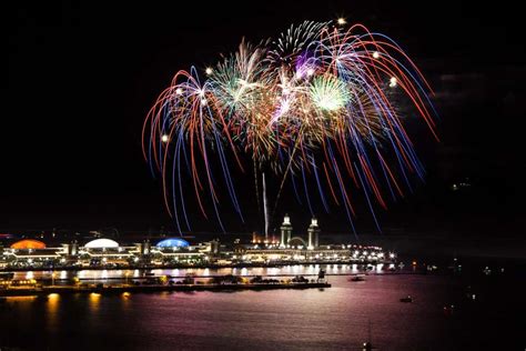 All Summer Long At Navy Pier Fireworks Urbanmatter