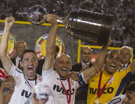 Da Libertadores o campeão dos campeões Central do Timão Notícias