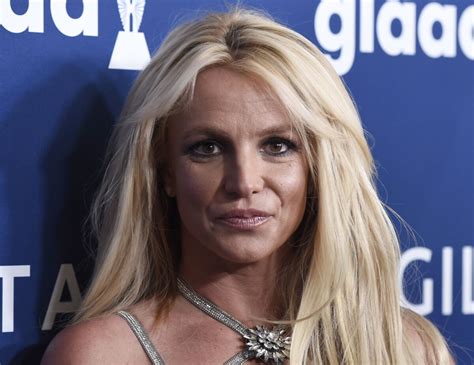 Britney Spears Regains Right To Run Her Own Finances Los Angeles Times