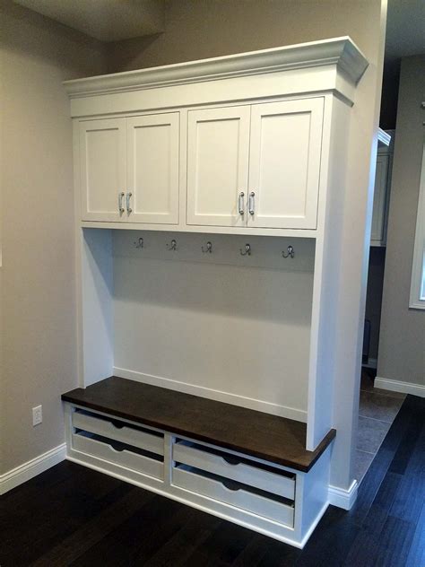 Built In Mud Room Bench Cubbies Custom Homes By Tompkins Construction