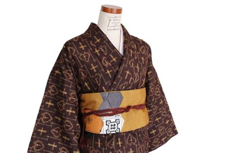 K19 30 Vintage Japanese Kimono Tsumugi Brown Kimo Gem