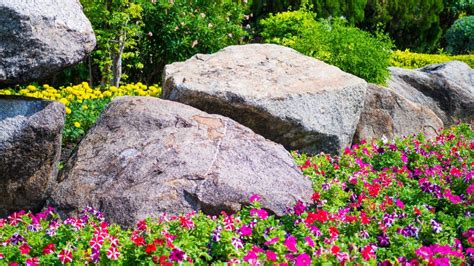 Using Landscape Boulders In Your Yard Landscaping With Boulders