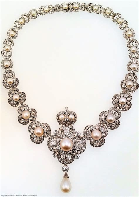 Europes Royal Jewels — Queen Victorias Golden Jubilee Necklace ♕ Queen