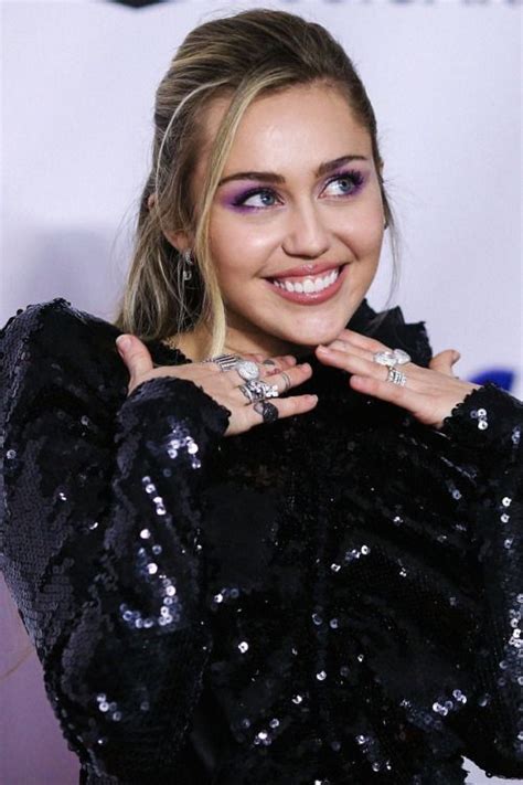 Hannah Montana Hannah Miley Miley Cyrus Style Girls Support Girls