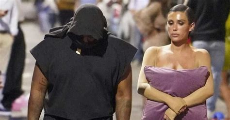 Kanye West S Wife Bianca Censori Dons A Skimpy Bikini Top And Walks Barefoot In Las Vegas In Viral