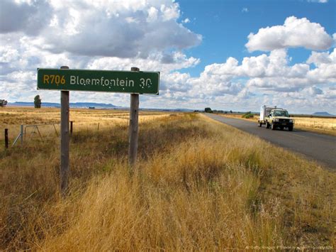 R706 About 30 Km Outside Bloemfontein Bloemfontein Highway Signs