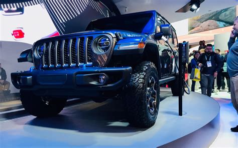 First Look At The Jeep Wrangler 4xe Plug In Hybrid The Car Guide