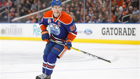 But it can seem that way when you're watching him play. Connor McDavid tranche en tirs de barrage et les Oilers ...