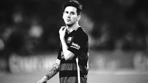 Messi Black And White Wallpaper