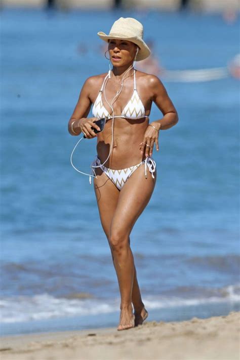 Jada Pinkett Smith In White Bikini At A Beach In Hawaii Gotceleb