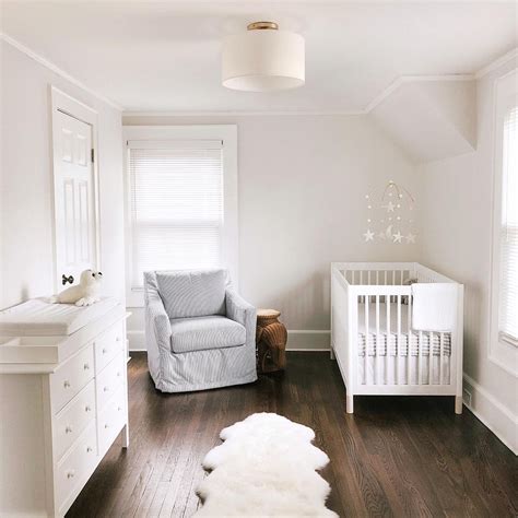 Check out these beautiful gender neutral nurseries! The Best Gender Neutral Nursery Inspiration